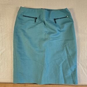 Calvin Klein Green  Knee Length Pencil Skirt Front Zippered Pockets Size 0